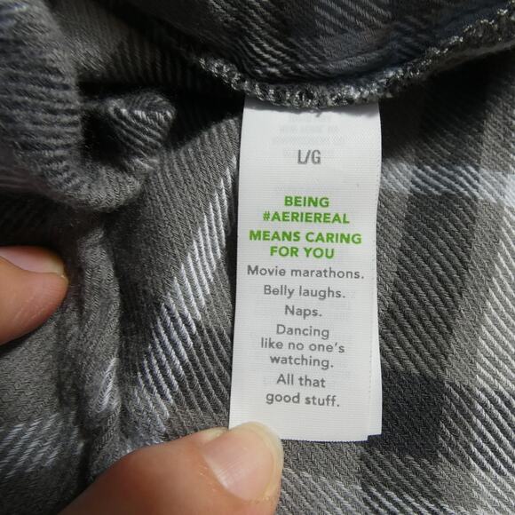 Aerie Large Plaid Button Up Shirt Side Slits Long Sleeves - Picture 7 of 7